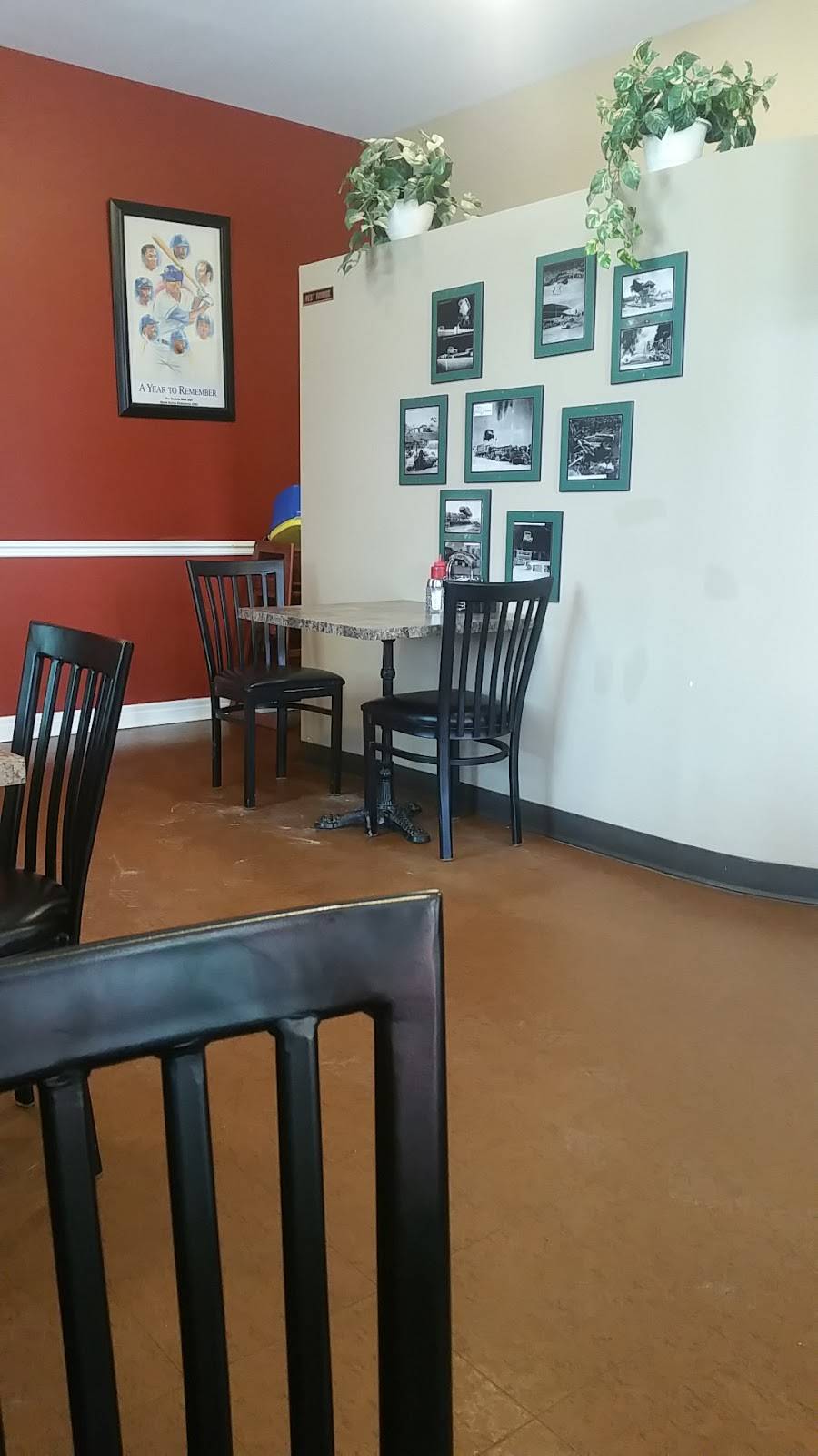 Daves Diner | restaurant | 188 Huron Rd, Sebringville, ON N0K 1X0, Canada | 5193938726 OR +1 519-393-8726