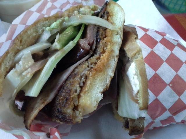 Guadalajara Restaurant | restaurant | 889 E Valley Blvd, Colton, CA 92324, USA | 9098720068 OR +1 909-872-0068