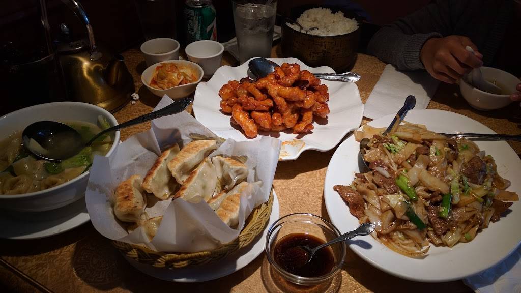 Happy Golden Bowl | restaurant | 10675 San Pablo Ave, El Cerrito, CA 94530, USA | 5105248772 OR +1 510-524-8772