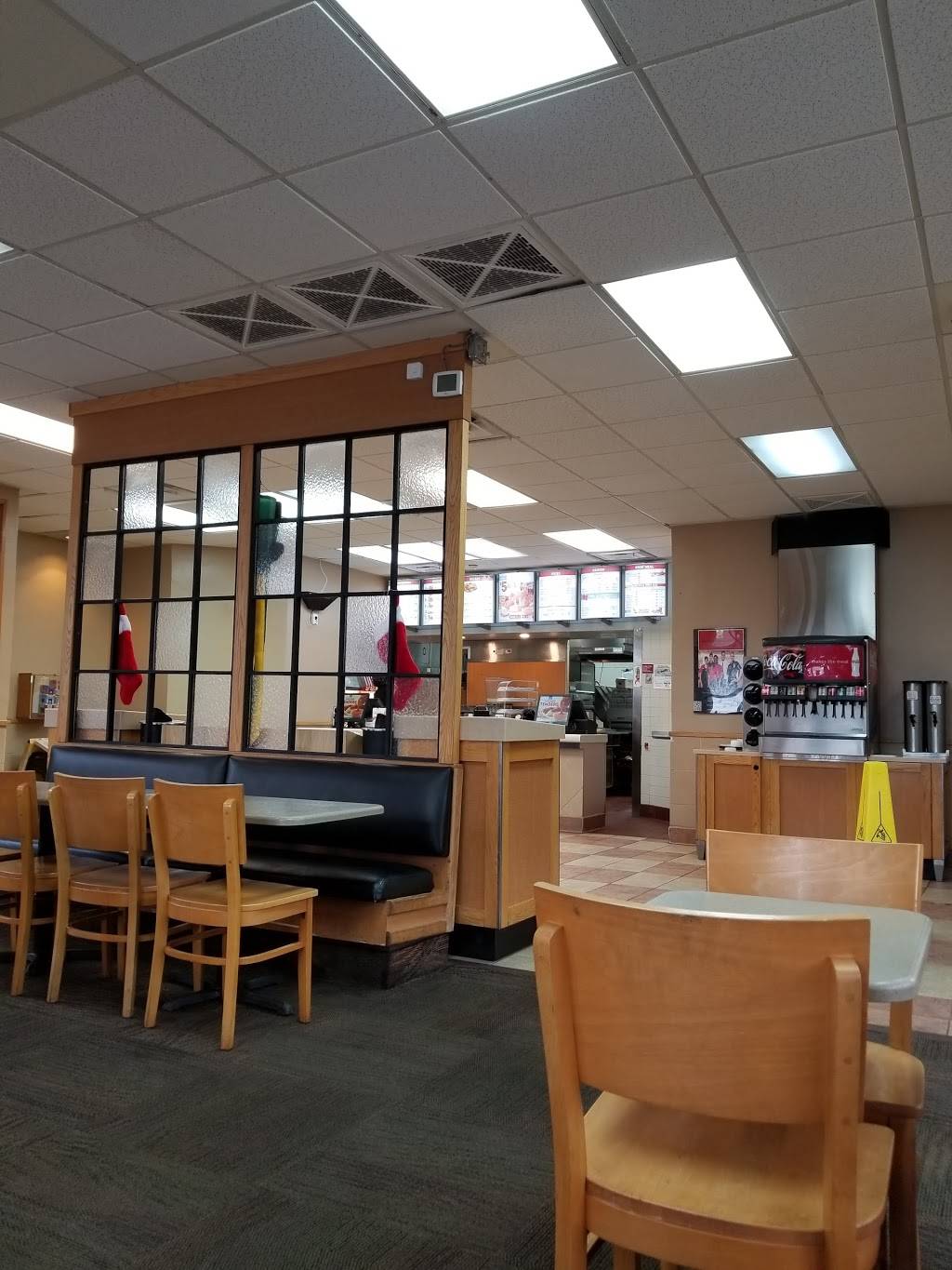 Wendys | restaurant | 8245 N Wickham Rd, Melbourne, FL 32940, USA | 3212535999 OR +1 321-253-5999