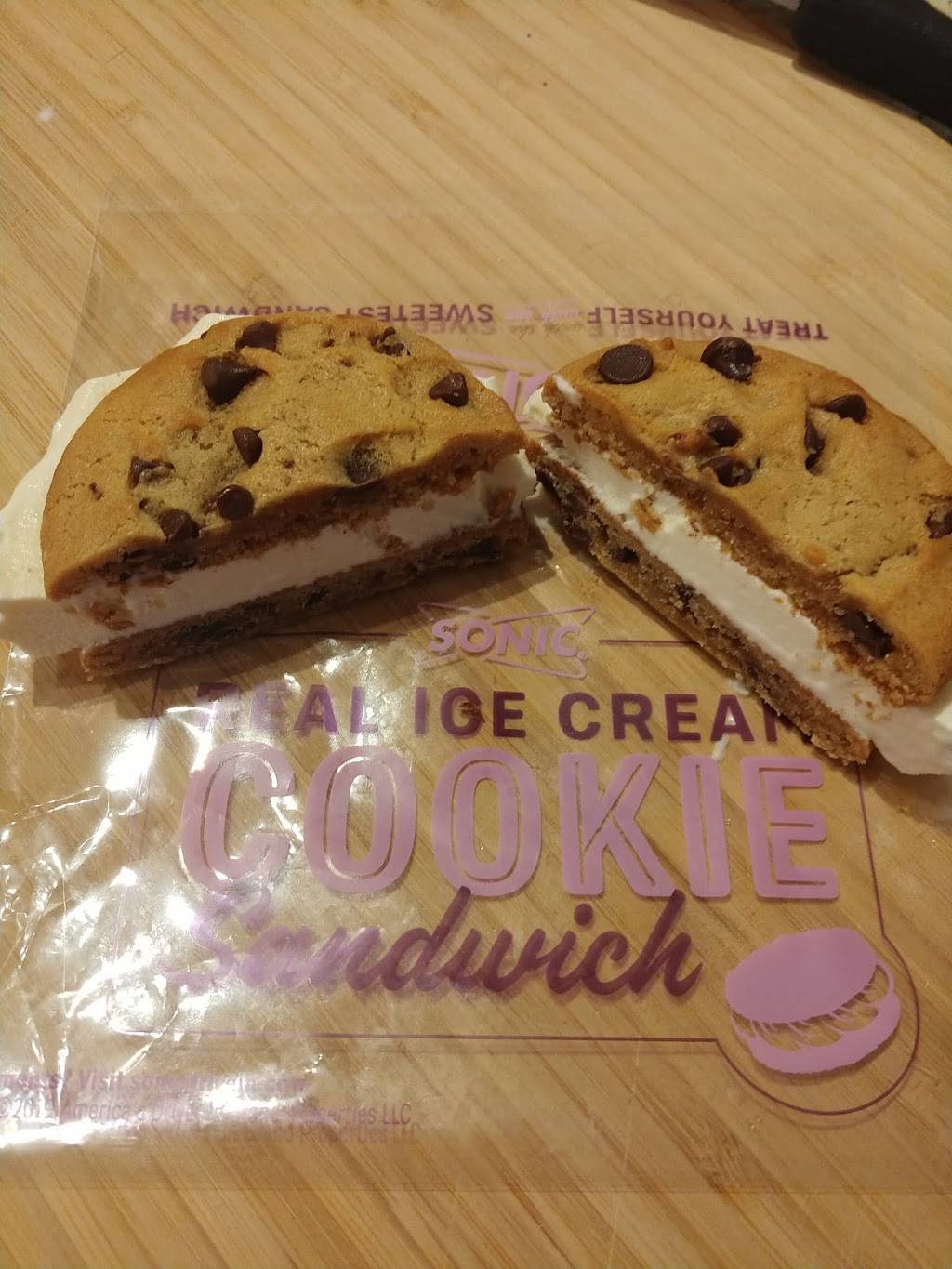 Sonic Drive-In | restaurant | 14502 FM 2100, Crosby, TX 77532, USA | 2813285571 OR +1 281-328-5571