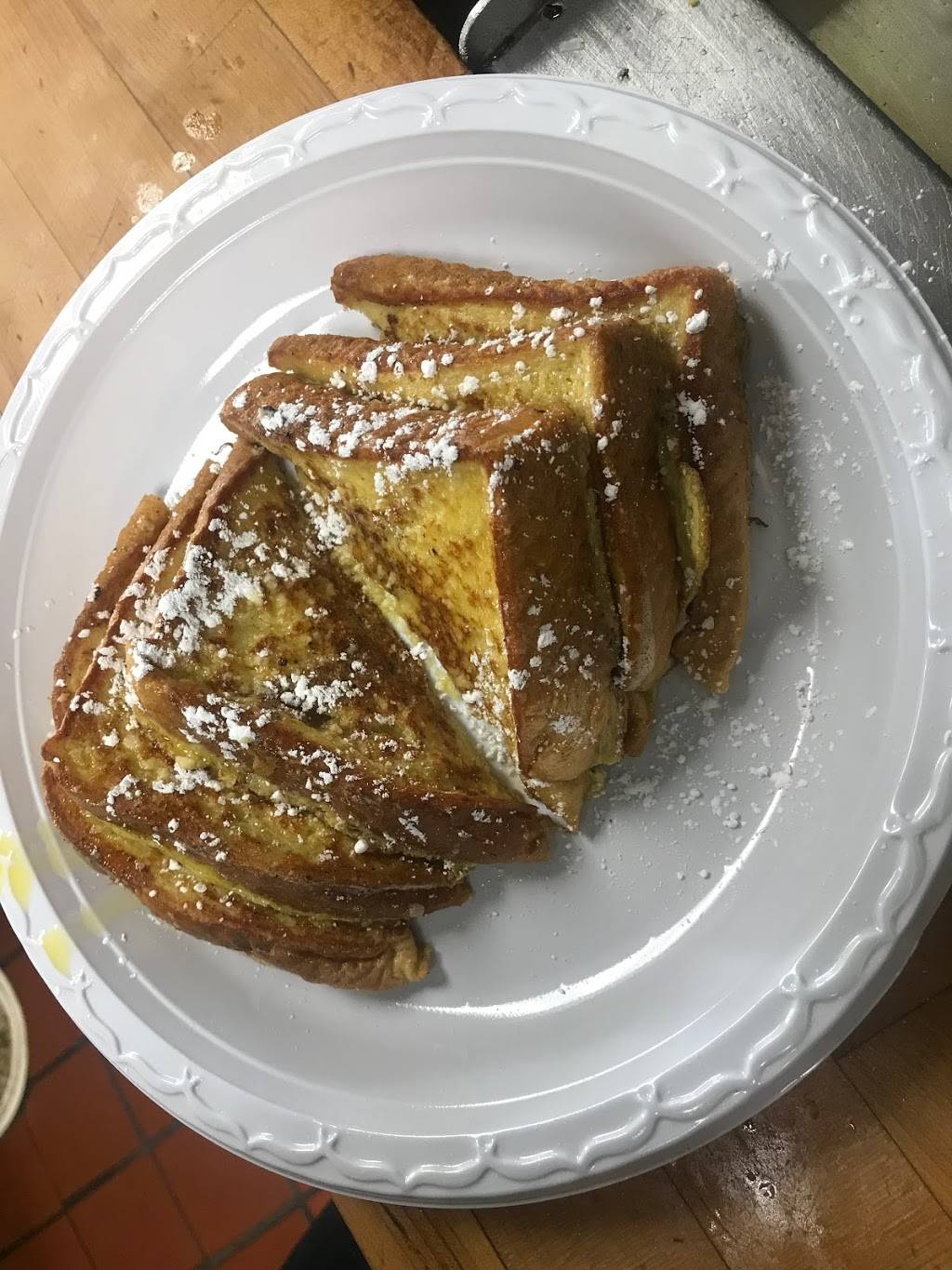 Lous Coney Island | restaurant | 19100 Mound Rd, Detroit, MI 48234, USA | 3138915222 OR +1 313-891-5222