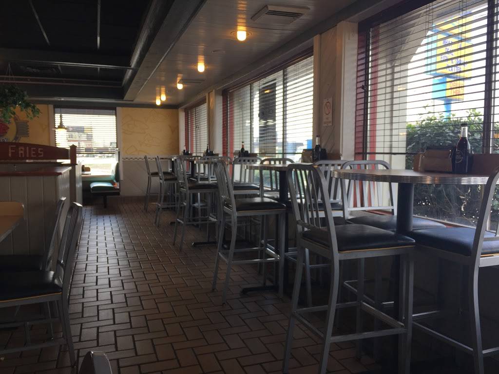 Long John Silvers | restaurant | 800 W Main St, Boonville, IN 47601, USA | 8128974770 OR +1 812-897-4770