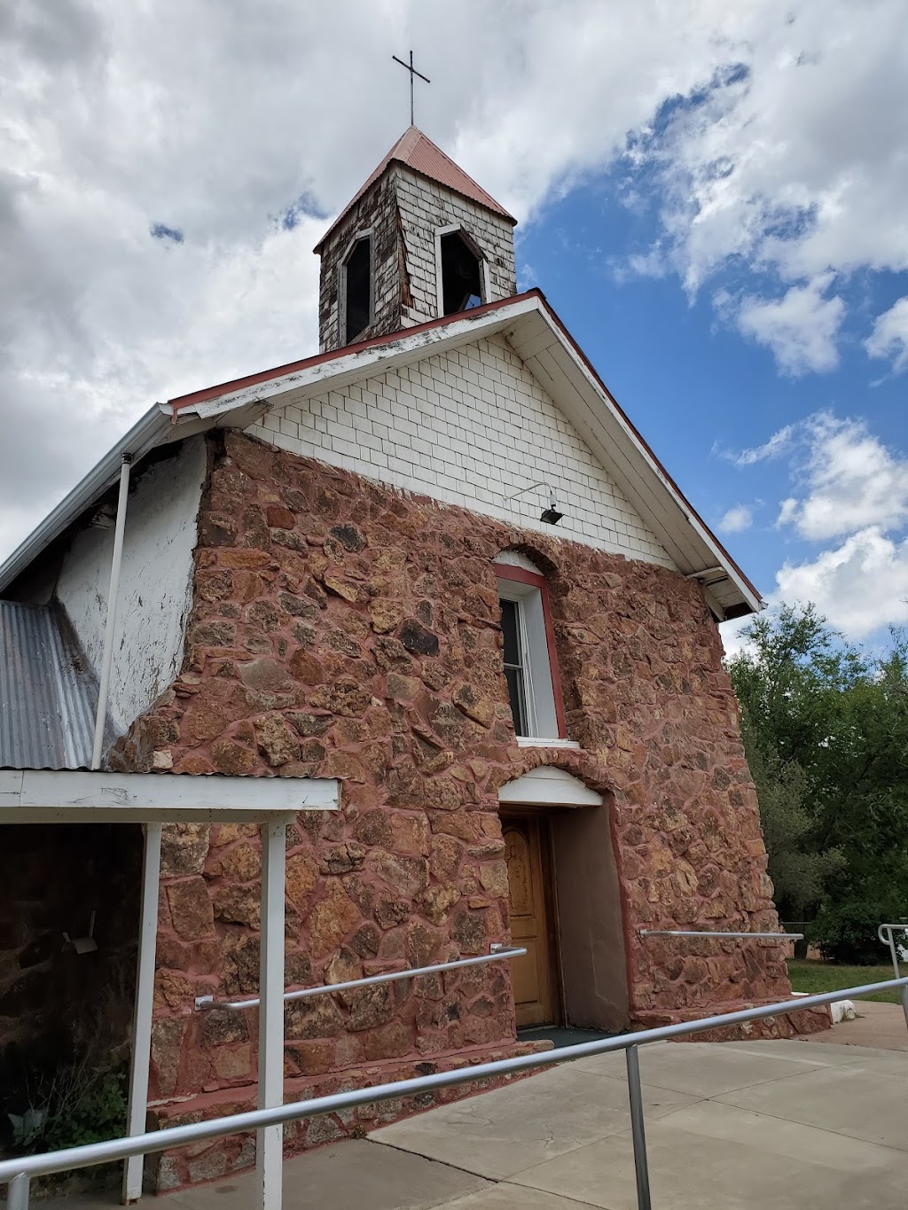 Villanueva General Store | restaurant | 1227 NM-3, Villanueva, NM 87583, USA | 5754212265 OR +1 575-421-2265