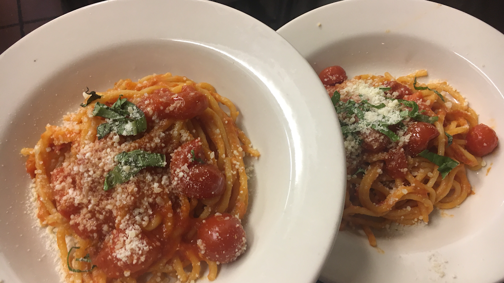 Nonna Rosas Ristorante Italiano | restaurant | 4168 W Broadway Ave, Minneapolis, MN 55422, USA | 7635373700 OR +1 763-537-3700