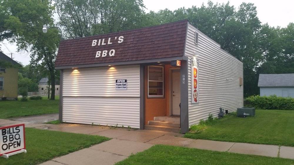 Bills BBQ | restaurant | 215 S Madison Ave, Mason City, IA 50401, USA | 6414244944 OR +1 641-424-4944