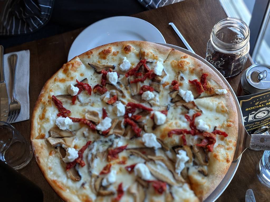 Baiano Pizzeria - Sunset | restaurant | 1330 9th Ave, San Francisco, CA 94122, USA | 4156653777 OR +1 415-665-3777