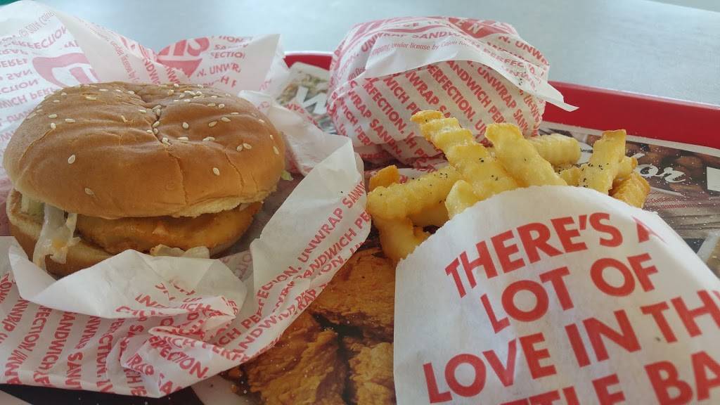 Churchs Chicken | restaurant | 7635 Winnetka Ave, Canoga Park, CA 91306, USA | 8185760490 OR +1 818-576-0490