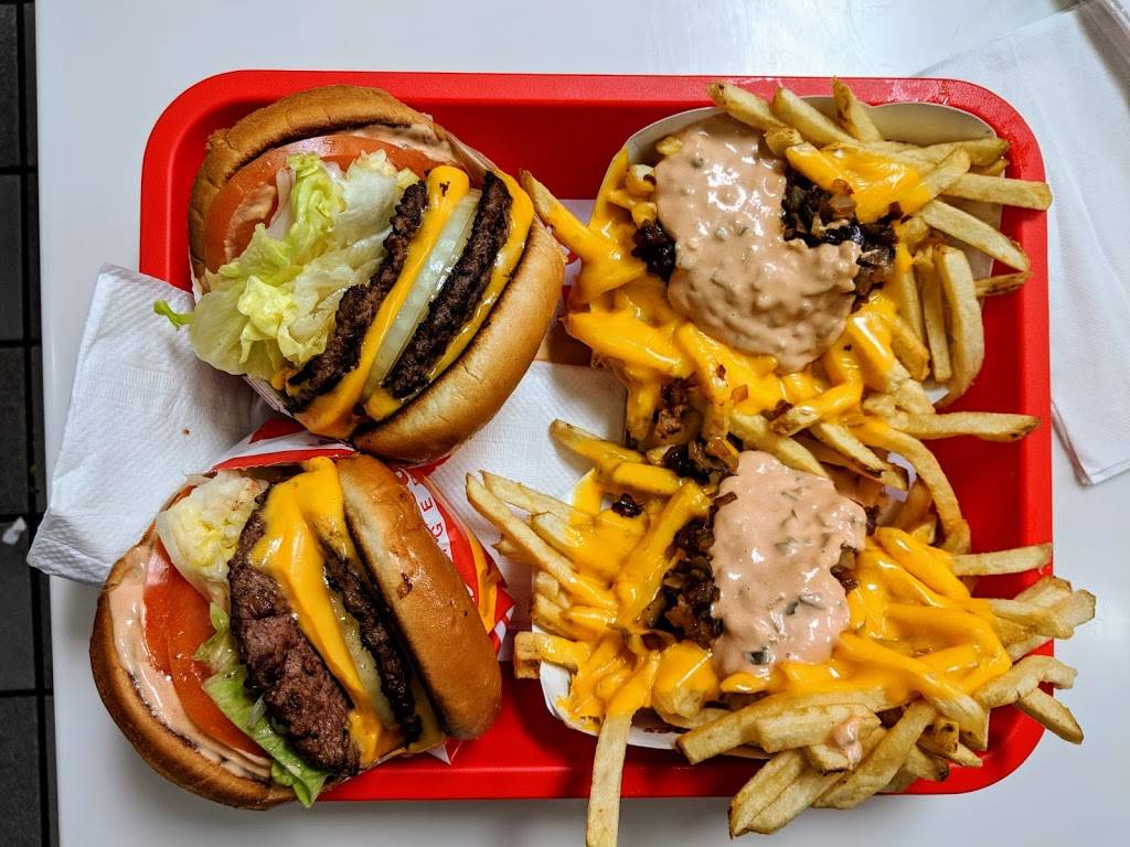 In-N-Out Burger | restaurant | 1159 N Rengstorff Ave, Mountain View, CA 94043, USA | 8007861000 OR +1 800-786-1000