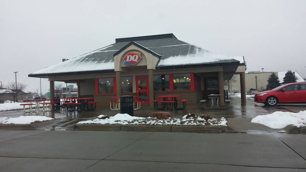 Dairy Queen | restaurant | 540 32nd Ave, Council Bluffs, IA 51501, USA | 7123665059 OR +1 712-366-5059