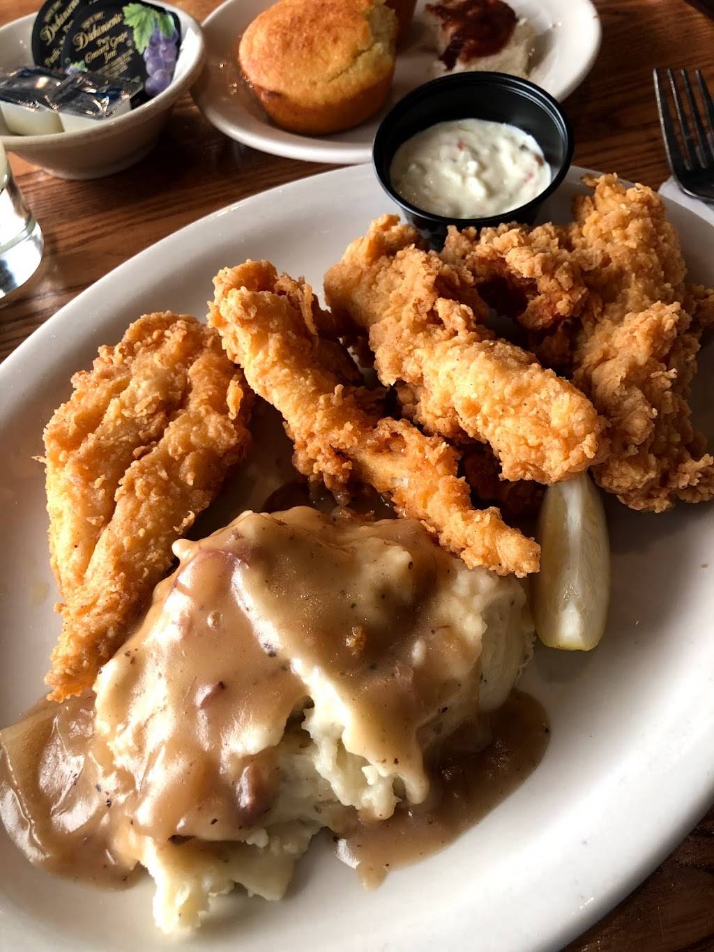 Cracker Barrel Old Country Store | restaurant | 1007 N Dobson Rd, Mesa, AZ 85201, USA | 4806684780 OR +1 480-668-4780