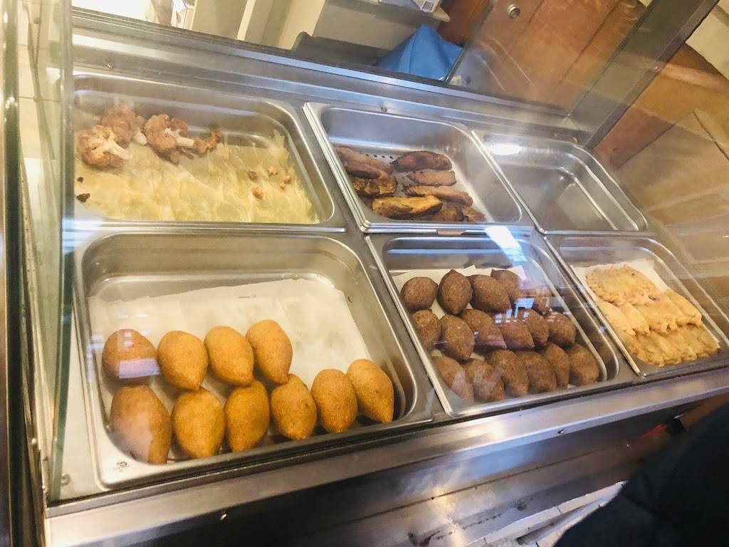 The Grape Leaf | meal takeaway | 515 Washington St, Canton, MA 02021, USA | 7812771700 OR +1 781-277-1700