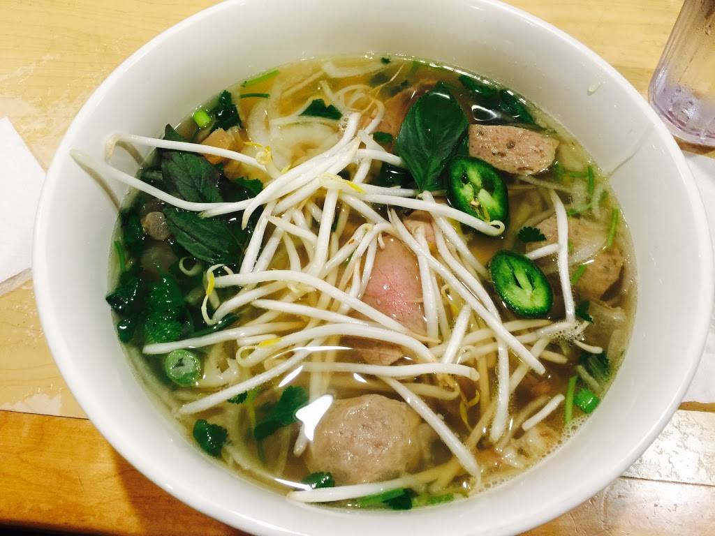 House of Pho | restaurant | 1066 E El Camino Real, Sunnyvale, CA 94087, USA | 4082608410 OR +1 408-260-8410