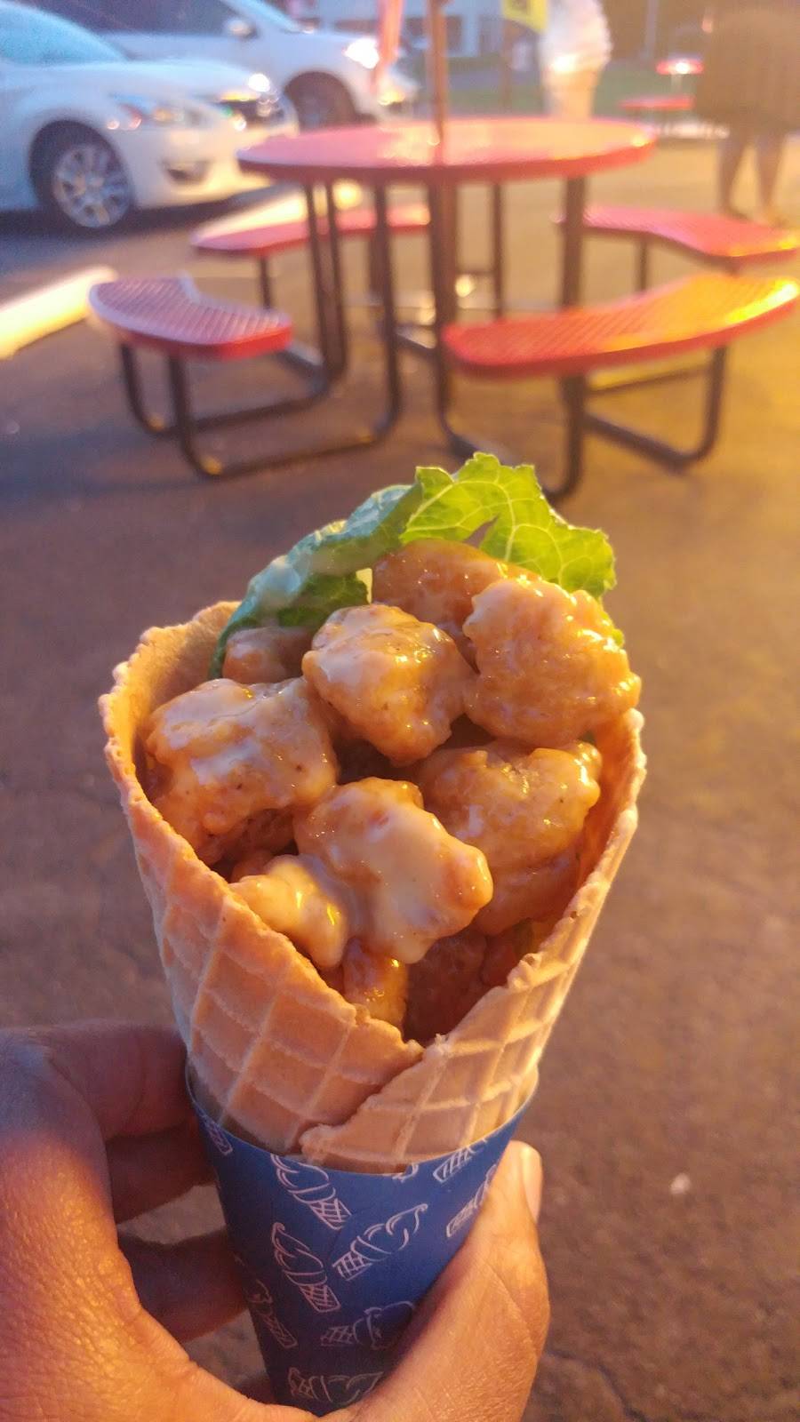 The Original Mickeys Igloo | restaurant | 416 E Chester St, Kingston, NY 12401, USA | 8458020201 OR +1 845-802-0201