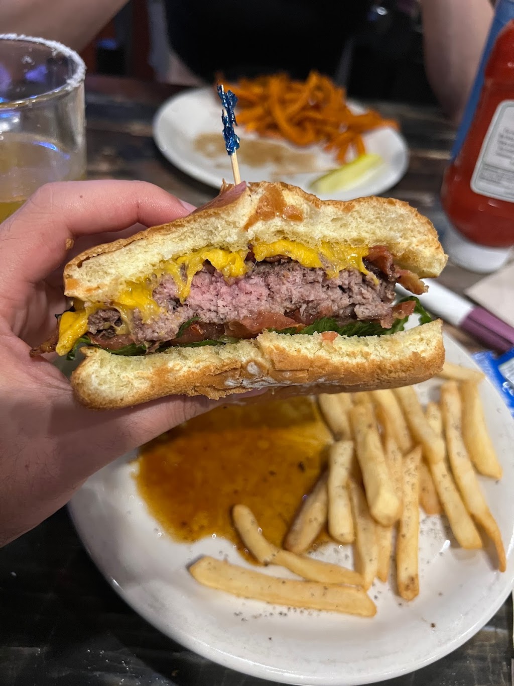 Pks Bar & Grill | restaurant | 432 N Main St B, Blacksburg, VA 24060, USA | 5405523278 OR +1 540-552-3278