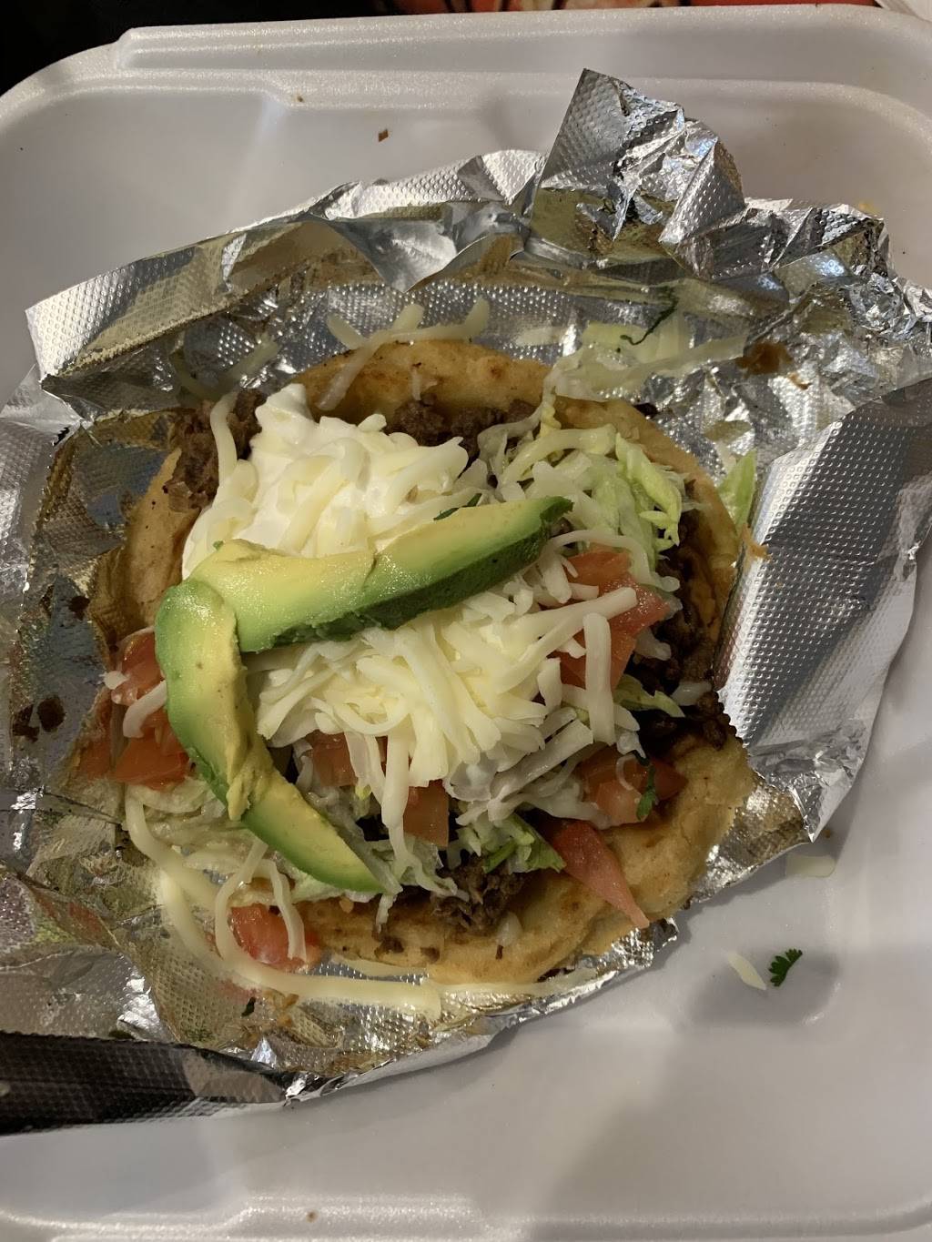 El Pechugon | restaurant | 2829 Sunset Ave, Waukegan, IL 60087, USA | 2244178542 OR +1 224-417-8542