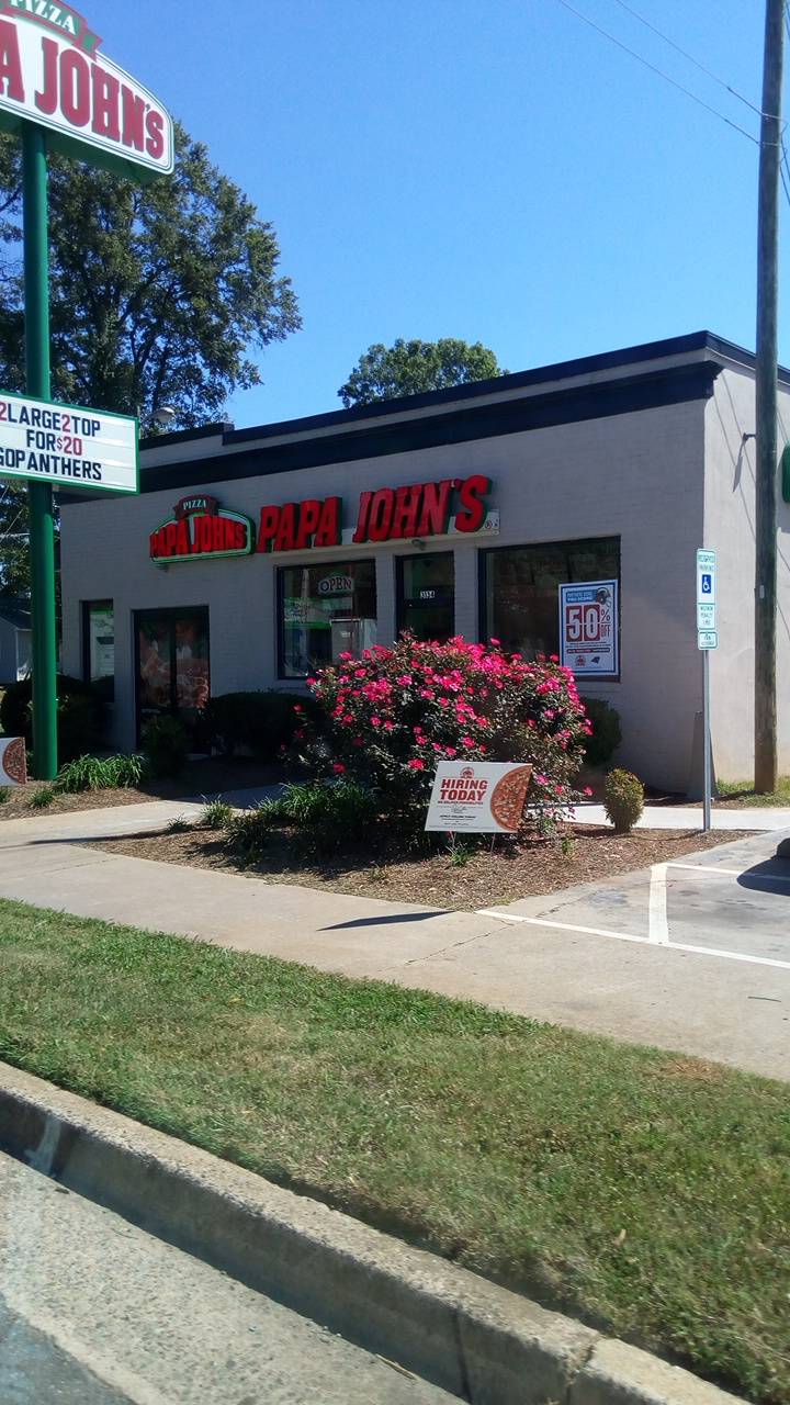 Papa Johns Pizza | restaurant | 3134 The Plaza, Charlotte, NC 28205, USA | 7047908300 OR +1 704-790-8300