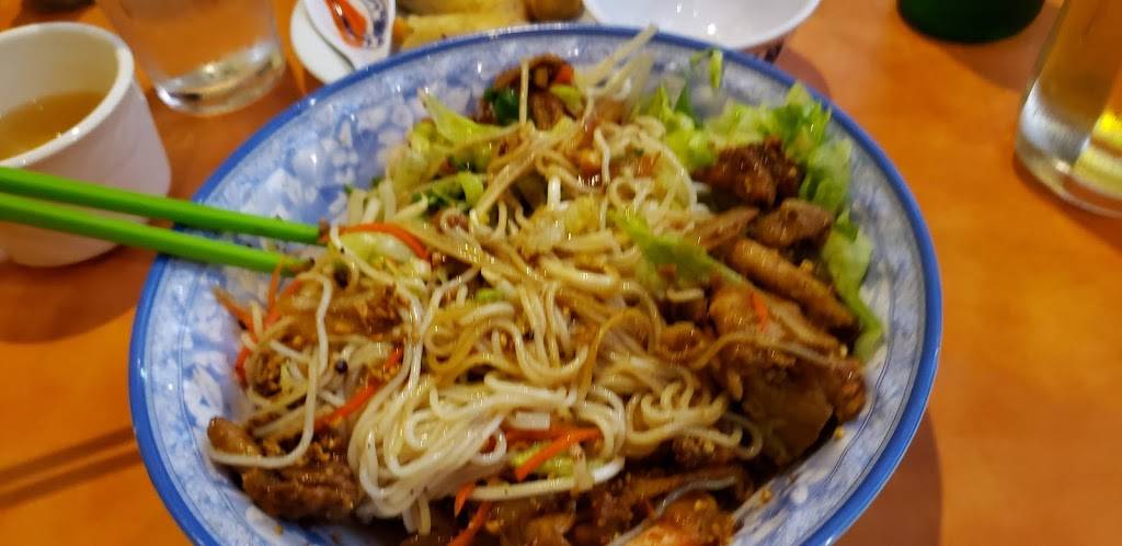 Pho Saigon | restaurant | 236 Hartnell Ave, Redding, CA 96002, USA | 5302239888 OR +1 530-223-9888
