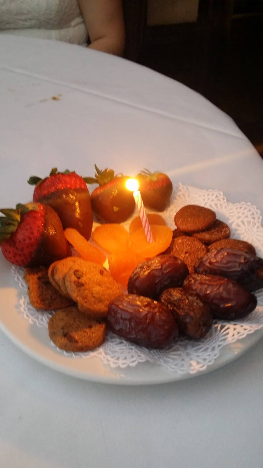 Jillians | restaurant | 74155 El Paseo, Palm Desert, CA 92260, USA | 7607768242 OR +1 760-776-8242