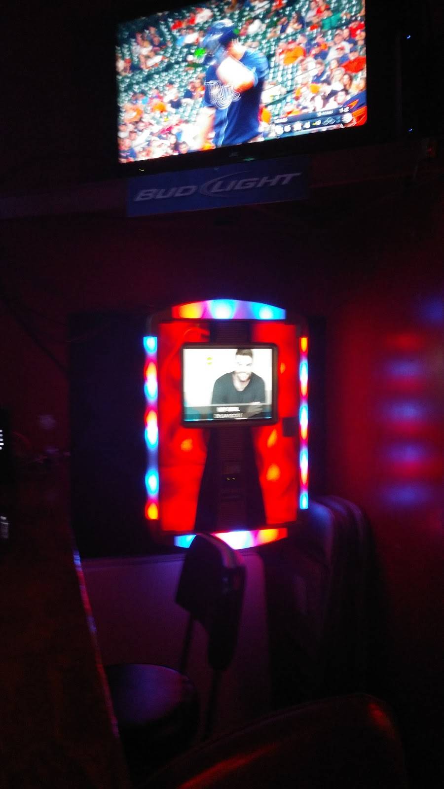 Rizos | restaurant | 2924 E Wallisville Rd, Highlands, TX 77562, USA | 2814268500 OR +1 281-426-8500