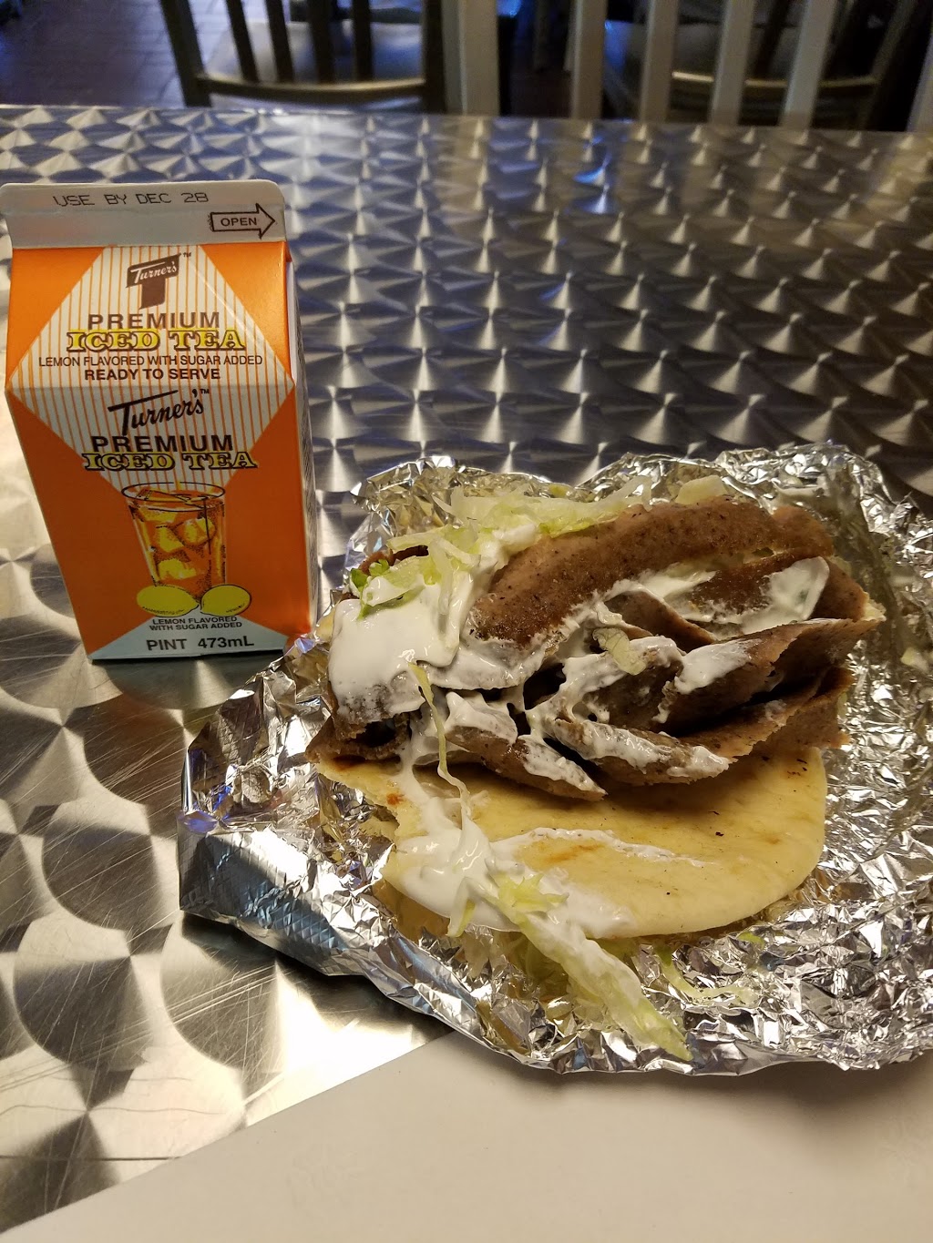 Mike & Tonys Gyros | restaurant | 1414 E Carson St, Pittsburgh, PA 15203, USA | 4124312299 OR +1 412-431-2299