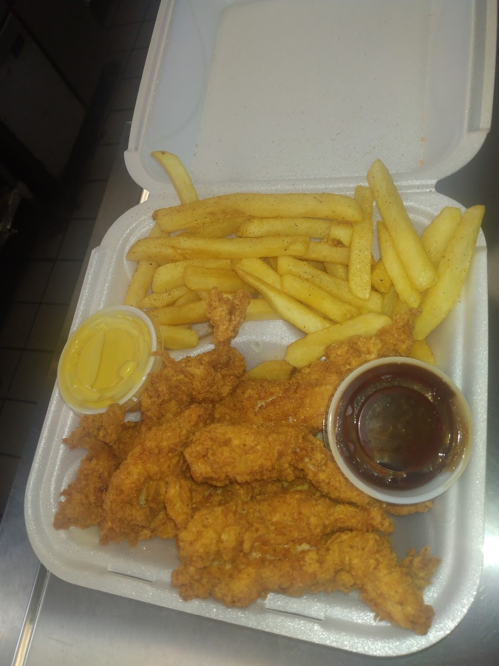 Pattys Hotdogs | restaurant | 1500 31st St SW, Birmingham, AL 35221, USA | 2057775237 OR +1 205-777-5237