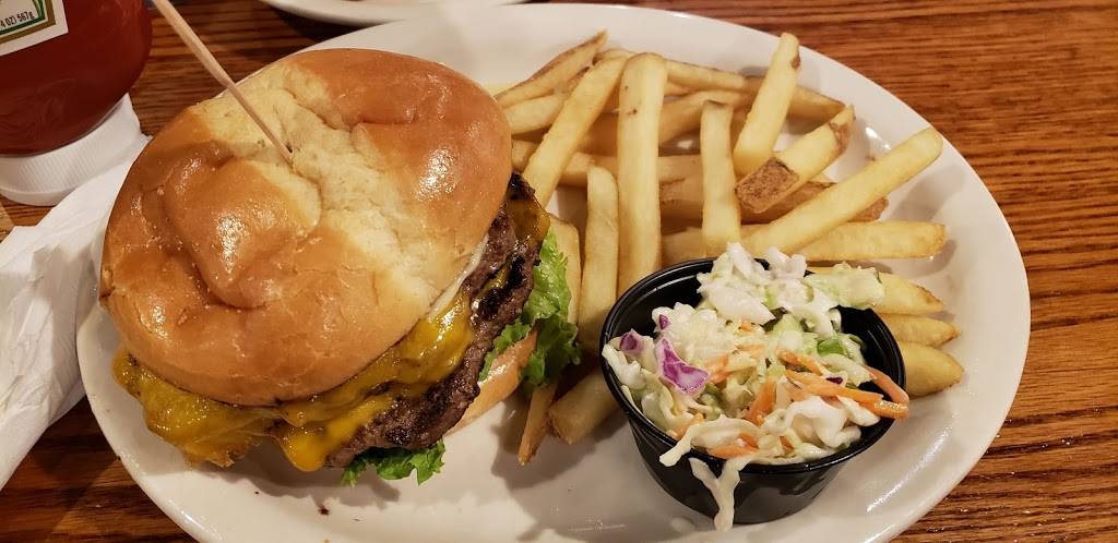 Cracker Barrel Old Country Store | restaurant | 716 N Campbell Station Rd, Knoxville, TN 37934, USA | 8656751446 OR +1 865-675-1446