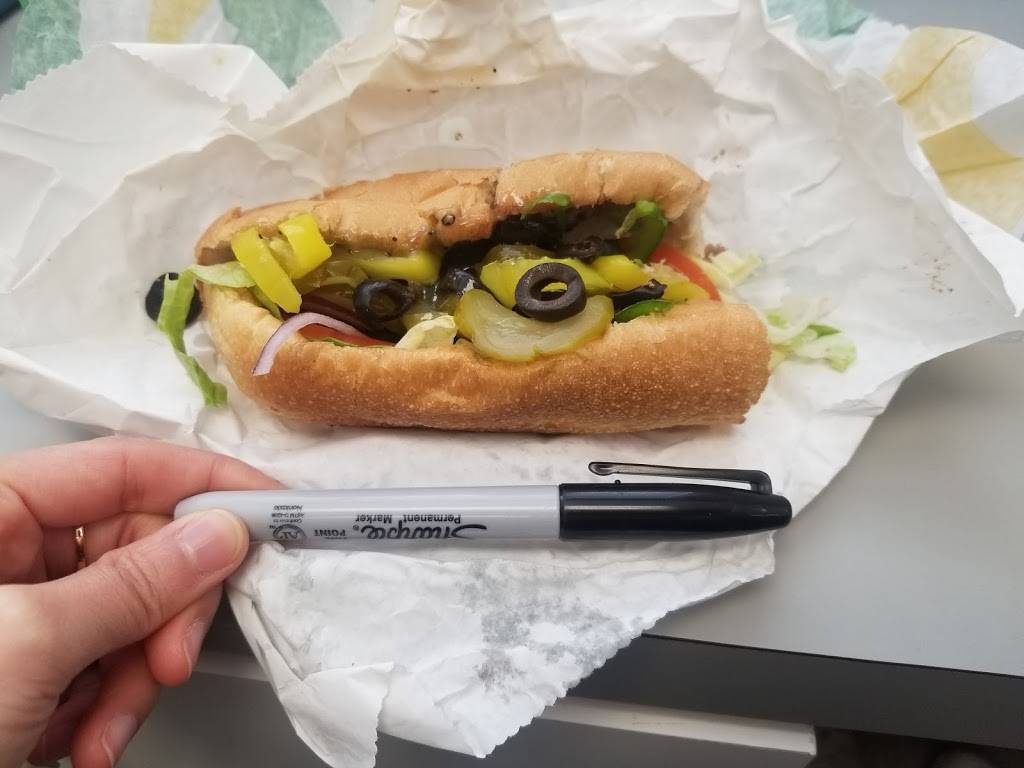 Subway | meal takeaway | 21919 66th Ave W Suite A, Mountlake Terrace, WA 98043, USA | 4256976911 OR +1 425-697-6911