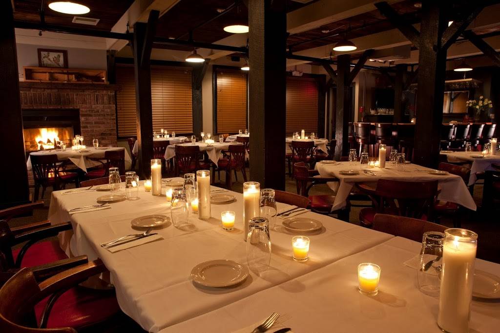 Freight Yard Restaurant & Pub | meal takeaway | 1 Furnace St, Heritage State Park Building 3, North Adams, MA 01247, USA | 4136636547 OR +1 413-663-6547