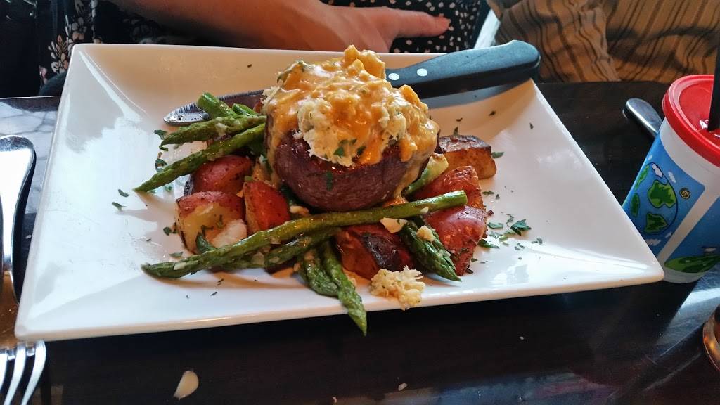 Lake House Restaurant | restaurant | 611 Taylor Rd, Newfield, NJ 08344, USA | 8566945700 OR +1 856-694-5700