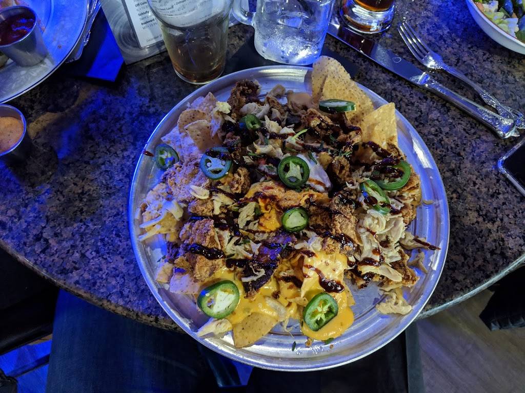 909 Public House | restaurant | 909 Main Plaza Dr, Wentzville, MO 63385, USA | 6368569777 OR +1 636-856-9777