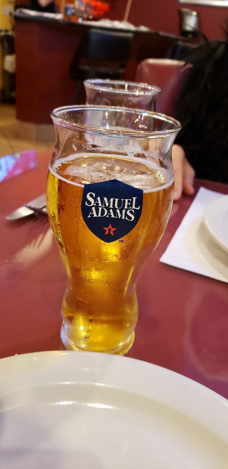 Renos Pizzeria | meal delivery | 4006 W Riverside Dr, Burbank, CA 91505, USA | 8188438550 OR +1 818-843-8550