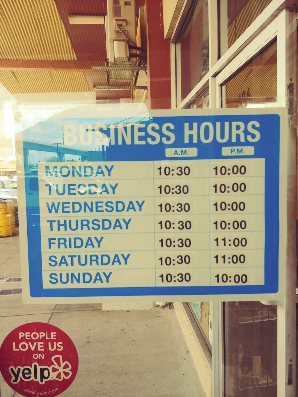 Ezogiku | restaurant | 98-020 Kamehameha Hwy STE 106, Aiea, HI 96701, USA | 8084889850 OR +1 808-488-9850