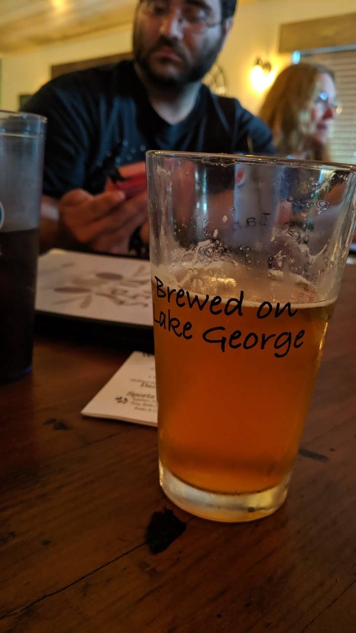 Olive’s Ti-Pi Pizzeria | restaurant | 24 Wayne Ave, Ticonderoga, NY 12883, USA | 5185035084 OR +1 518-503-5084