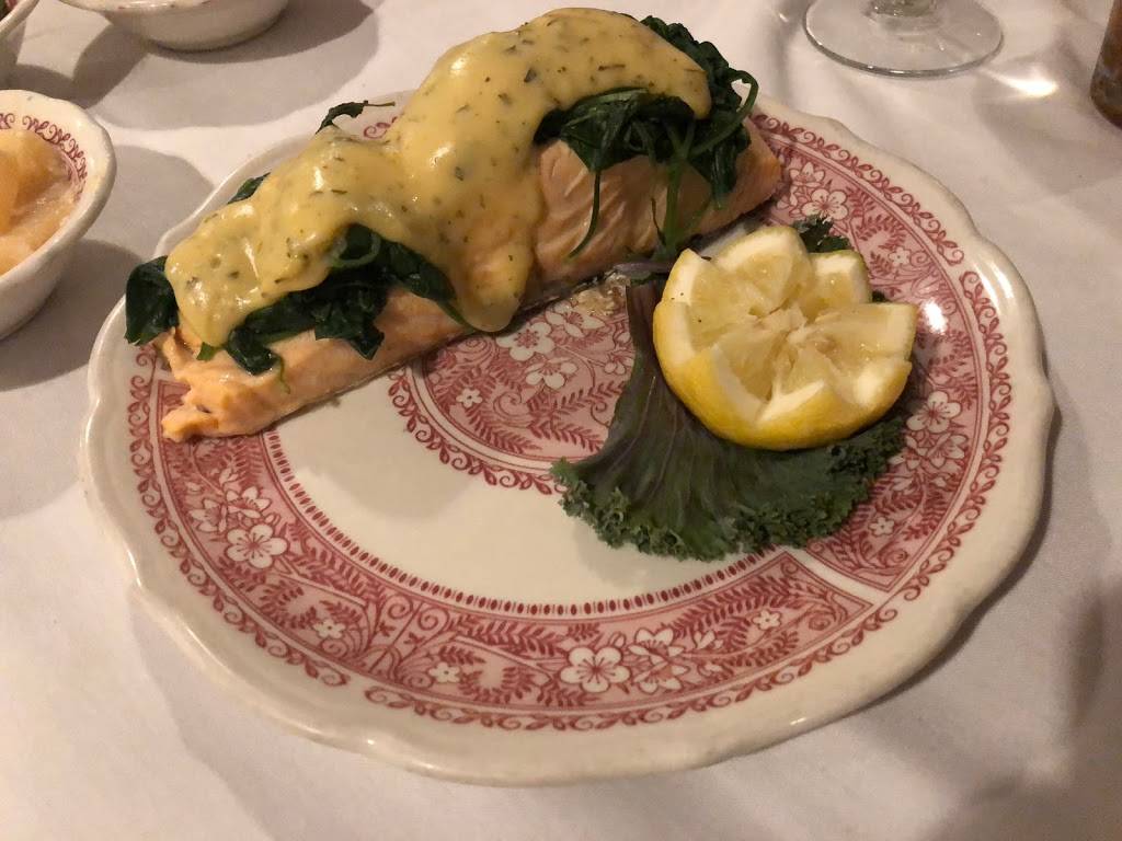 Chez Pierre | restaurant | 1144, 1144, 979, Saratoga Rd, Gansevoort, NY 12831, USA | 5187933350 OR +1 518-793-3350