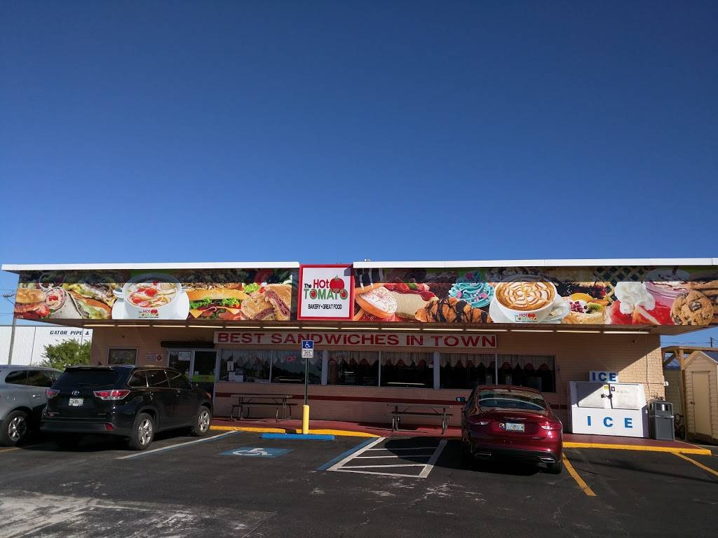 The Hot Tomato | restaurant | 2702 E College Ave, Ruskin, FL 33570, USA | 8139381888 OR +1 813-938-1888