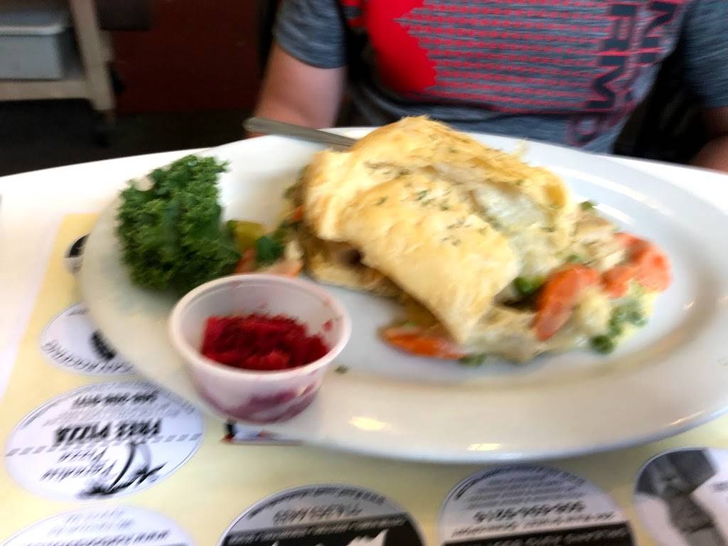 Piccadilly Cafe & Deli | meal takeaway | 1105 MA-28, South Yarmouth, MA 02664, USA | 5083949018 OR +1 508-394-9018