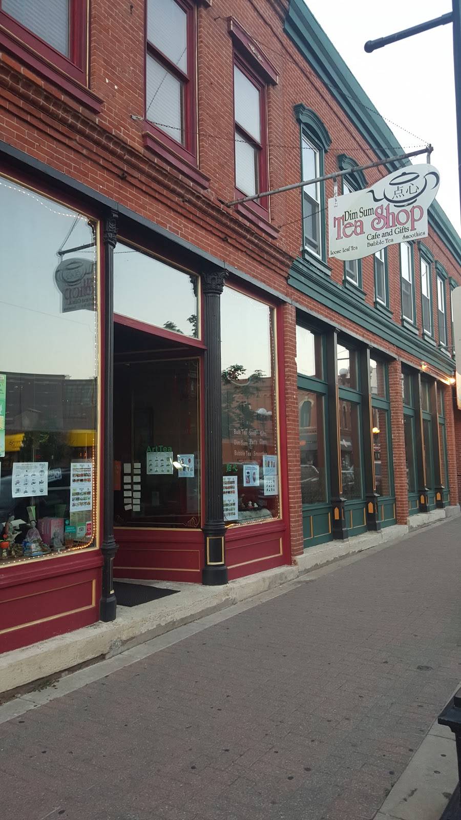 Dimsum Teashop | restaurant | 221 Pearl St, La Crosse, WI 54601, USA | 6087381221 OR +1 608-738-1221