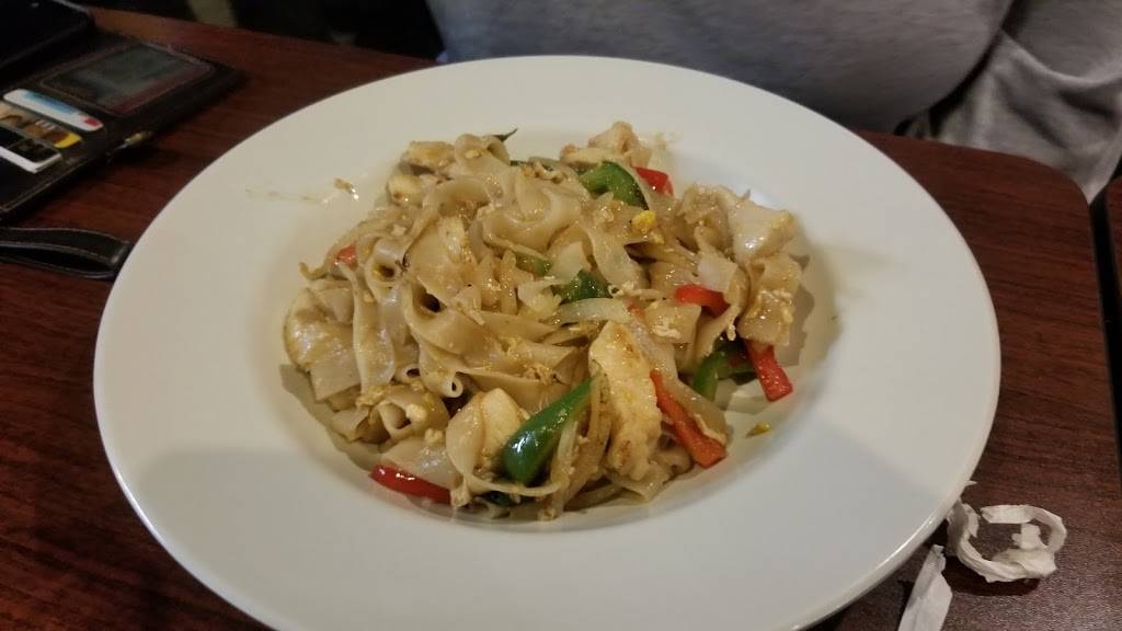 Pick Thai Restaurant | restaurant | 1291 Folly Rd Unit 122, Charleston, SC 29412, USA | 8437932258 OR +1 843-793-2258