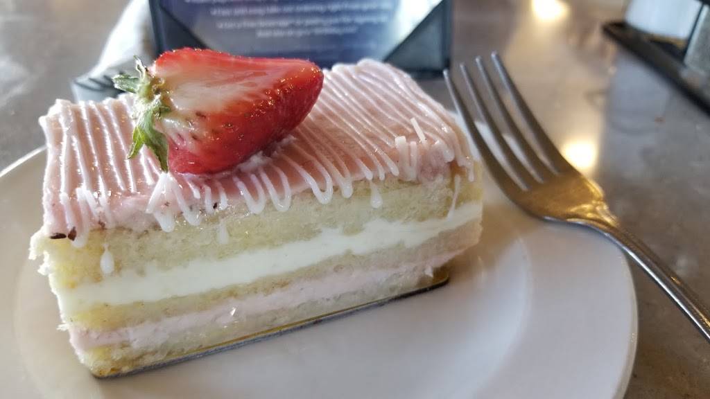 Champagne French Bakery Café Northpark | cafe | 3901 Irvine Blvd, Irvine, CA 92602, USA | 7145734667 OR +1 714-573-4667