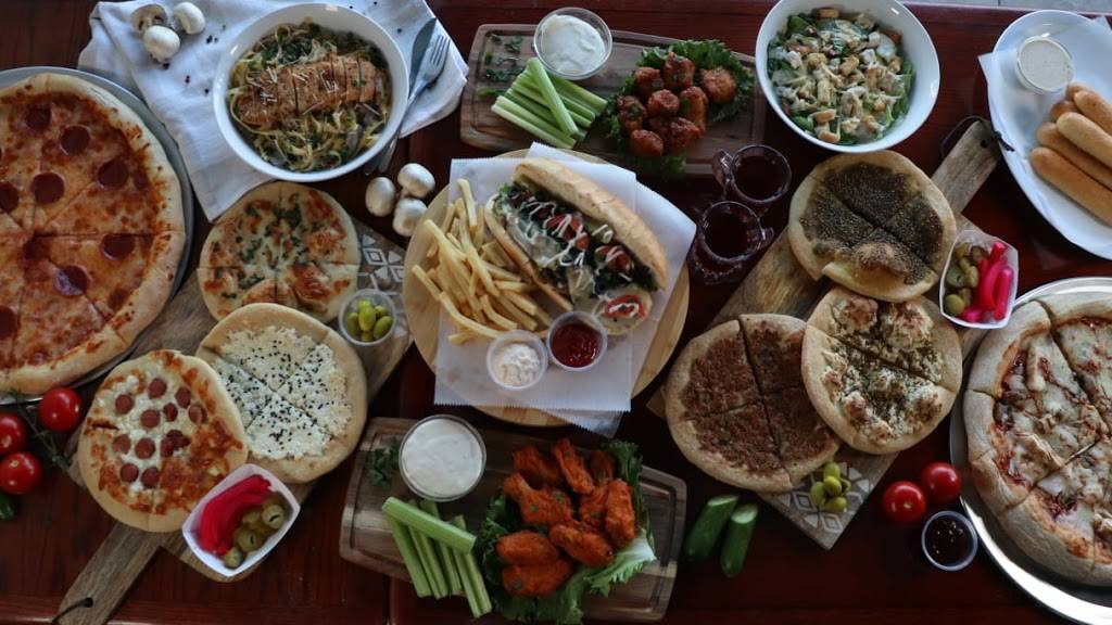 Amigos Pizza | restaurant | 6400 International Dr suite 160, Orlando, FL 32819, USA | 4072035522 OR +1 407-203-5522