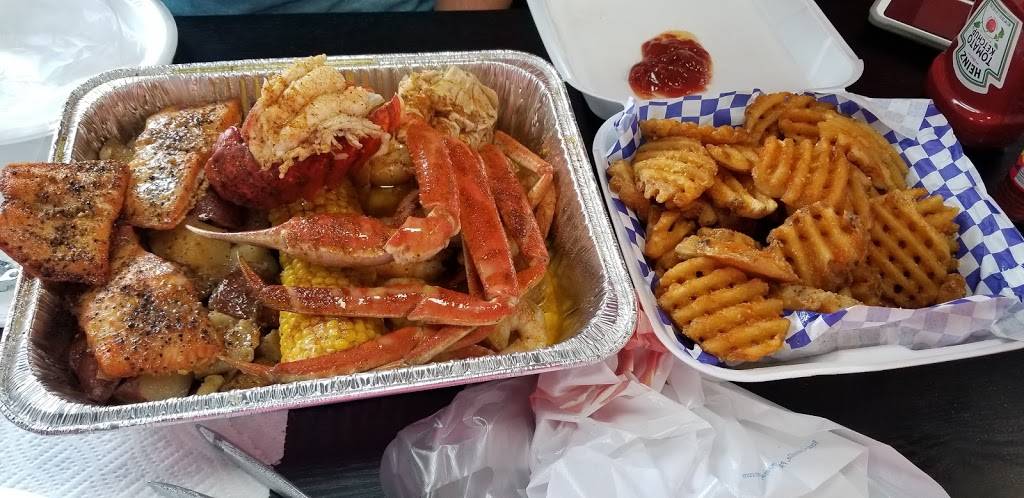 DeeOs Seafood | restaurant | 2256 N Germantown Pkwy, Cordova, TN 38016, USA | 9014435312 OR +1 901-443-5312