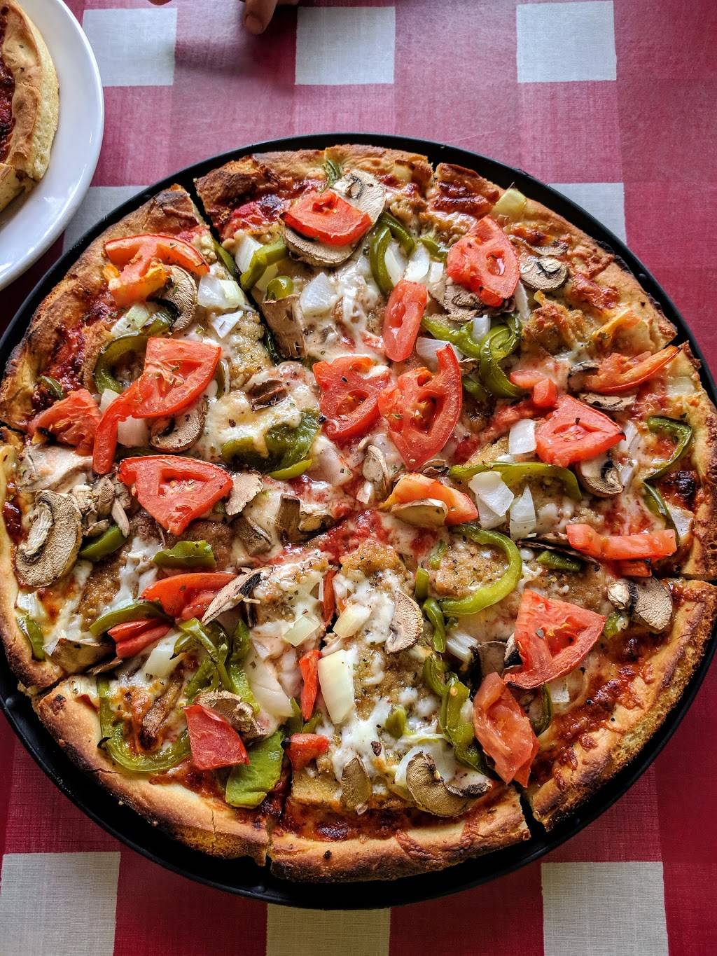 Prince Pizzeria | restaurant | 517 Broadway, Saugus, MA 01906, USA | 7812339950 OR +1 781-233-9950