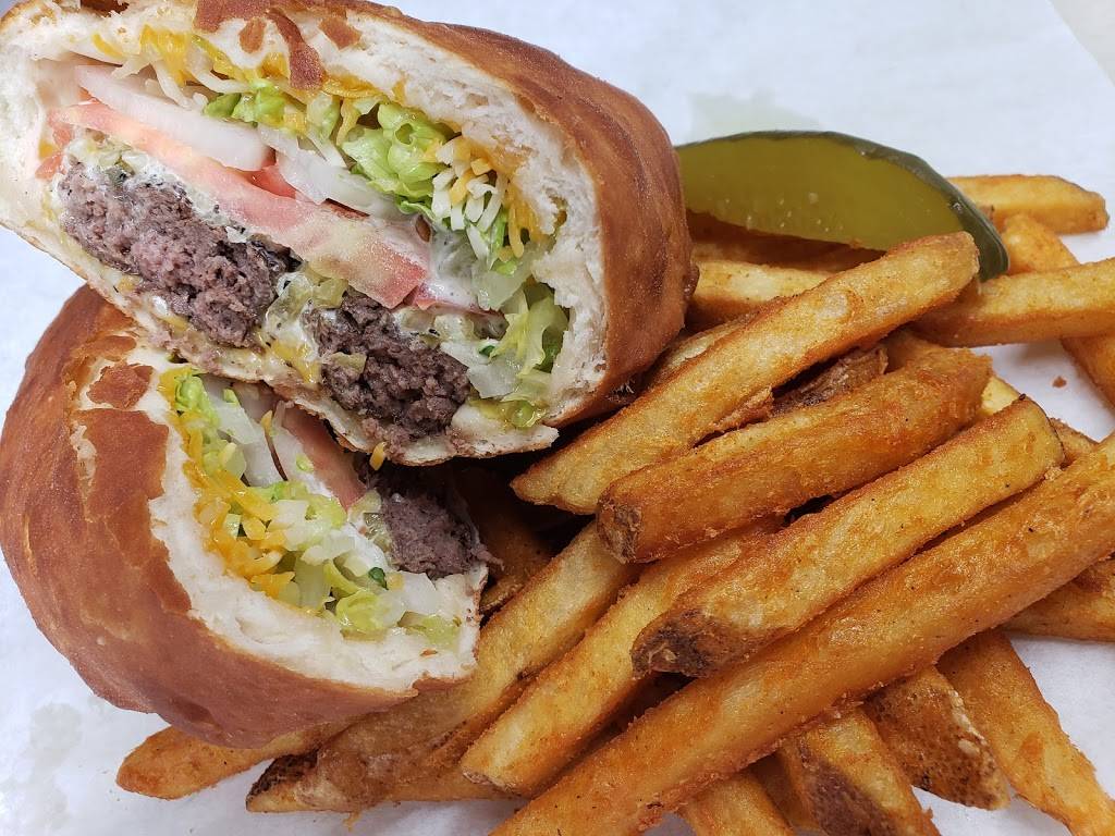 From Russia with Love | restaurant | 12271 Melinda Ln, Aurora, OR 97002, USA | 5037769137 OR +1 503-776-9137