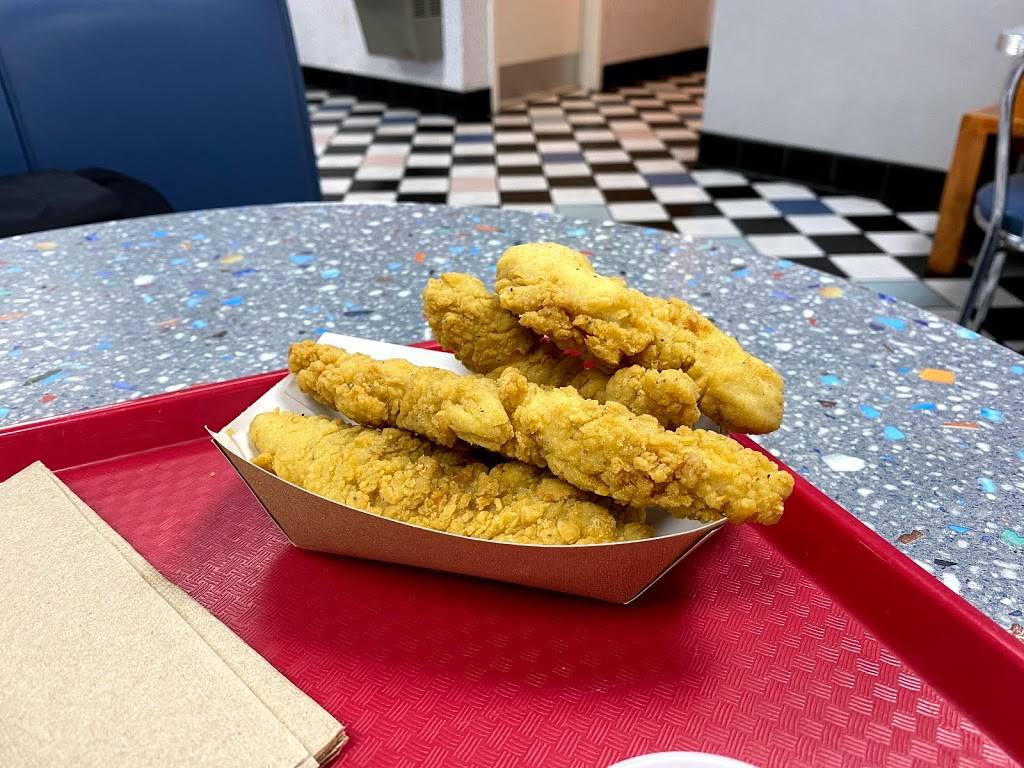 Igloo Frozen Custard | restaurant | 4909 Tazer Dr, Lafayette, IN 47905, USA | 7654490100 OR +1 765-449-0100