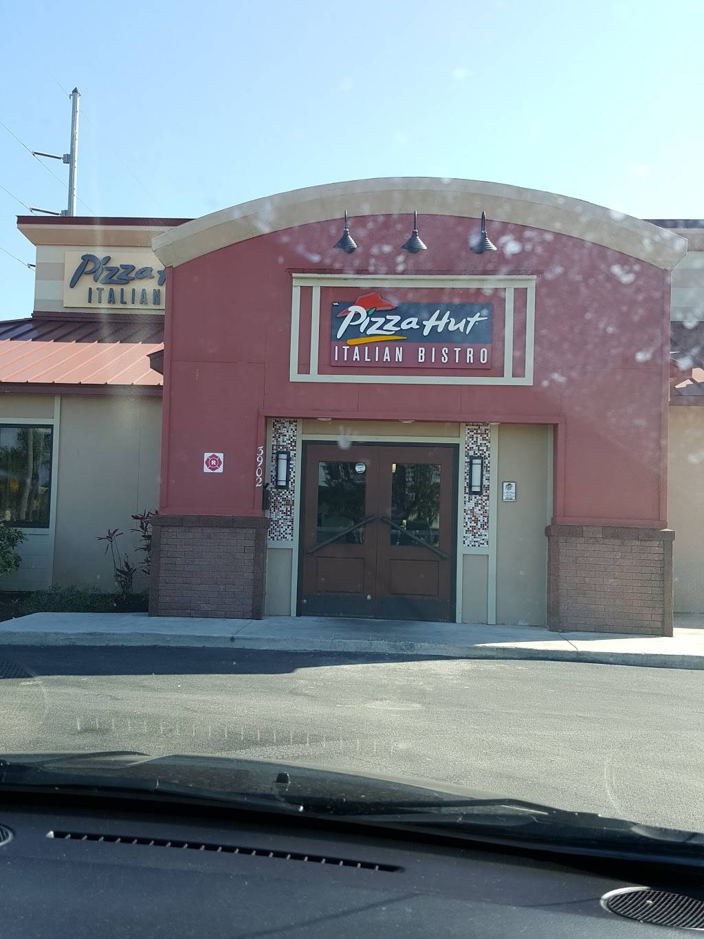 Pizza Hut | meal takeaway | 821 Cape Coral Pkwy W Suite 1, Cape Coral, FL 33914, USA | 2395426422 OR +1 239-542-6422