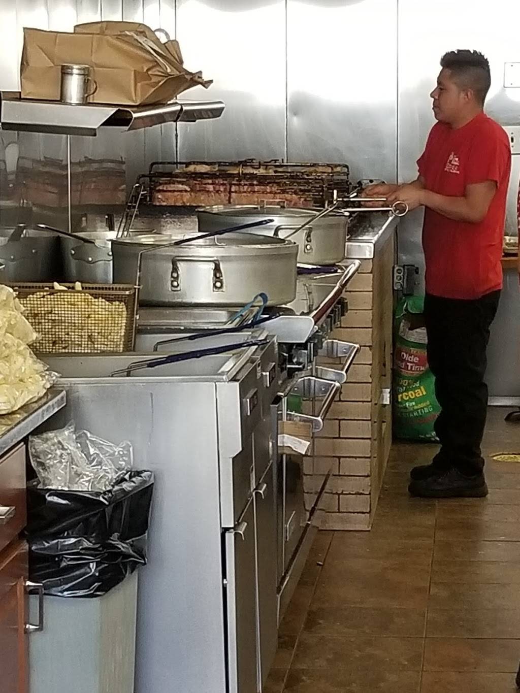 The Pit | restaurant | 178 Broad St, Bloomfield, NJ 07003, USA | 9737430086 OR +1 973-743-0086