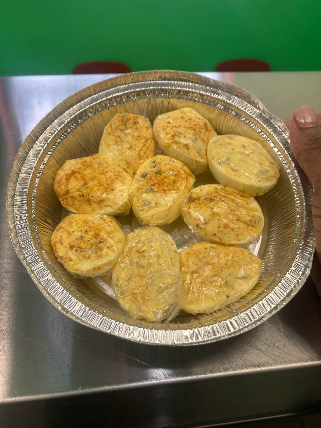 Whats The Dill | restaurant | 4088 W McNichols Rd, Detroit, MI 48221, USA | 3136469040 OR +1 313-646-9040