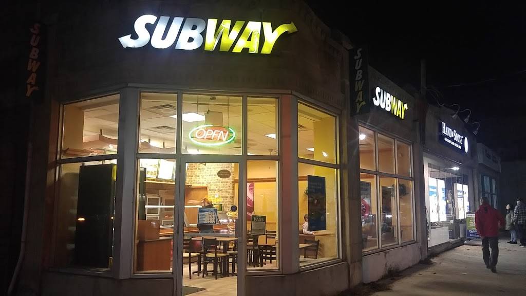 Subway | restaurant | 968 Kingston Rd Units 4 & 5, Toronto, ON M4E 1S9, Canada | 4166987262 OR +1 416-698-7262