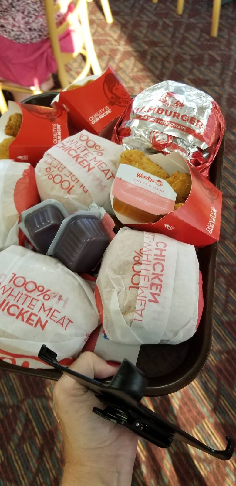 Wendys | restaurant | 14560 No, 60th St N, Oak Park Heights, MN 55082, USA | 6513002659 OR +1 651-300-2659